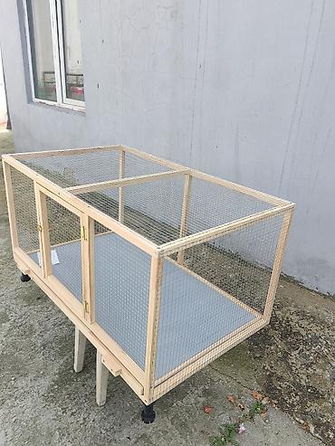 mal inək: Taxta karkaslı, metal torlu geniş heyvan qəfəsi - Material: təbii — 3