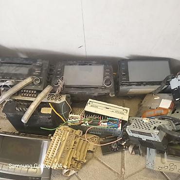 radi̇o: Avtomobil elektronikası və ehtiyat hissələri qarışıq lot Məhsul — 4