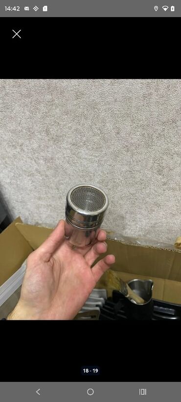 Digər mətbəx aksesuarları: Mətbəx və ev üçün metal aksesuarlar dəsti Pincet 2.50 azn Savok 6 azn — 18