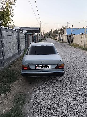 bmw e12: Mercedes-Benz W124: 1986 г., 2.3 л, Механика, Бензин, Седан — 3