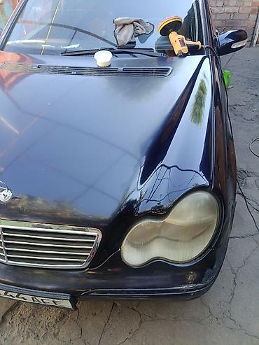Продажа авто: Mercedes-Benz C-Class: 2001 г., 3.2 л, Автомат, Газ, Седан — 10