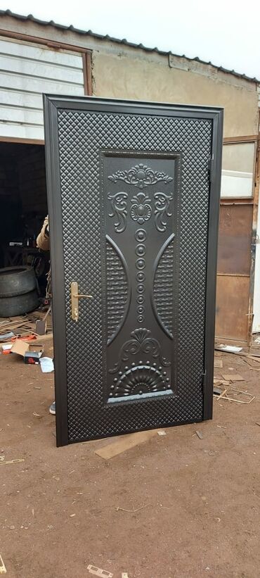 Giriş qapıları: Yeni Giriş qapısı Zəmanətli, Ödənişli quraşdırma, Ünvandan götürmə — 31