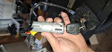 pmka 20 li a1: ECU BOSH EDC16C3 82 SET PALJ ZA PEUGEOT 206 | set paljenja za — 1