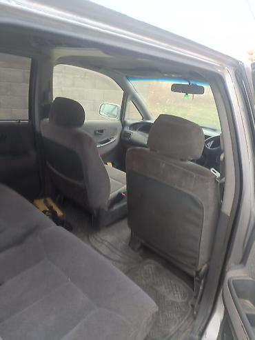 Honda Shuttle: 1999 г., Минивэн