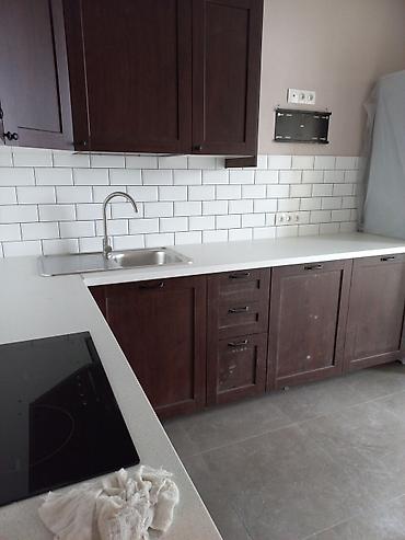 Укладка плитки: Подготовка стен для укладки, Подготовка стен для грунтовки, Резка плитки | Керамическая плитка, Керамогранитая плитка, Мозаичная плитка | Вертикальная укладка, Диагональная укладка, Горизонтальная укладка Больше 6 лет опыта — 28