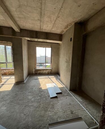 срочная продажа квартир: 3 комнаты, 96 м², Элитка, 4 этаж, ПСО (под самоотделку)