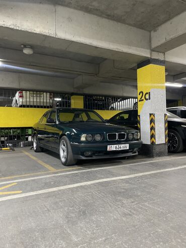 525 е34: BMW 5 series: 1991 г., 2 л, Механика, Бензин, Седан