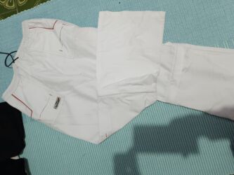 Kompleti: Lot ženske garderobe – više komada - Prsluk na tufne: tamnoplava — 9