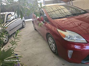 lifan breez: Toyota Prius: 2014 г., 1.8 л, Автомат, Гибрид, Хэтчбэк — 3