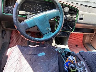 dio 27: Volkswagen Passat: 1988 г., 1.8 л, Механика, Бензин, Седан — 7