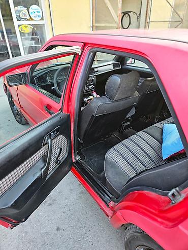 mercedes stop 2000: Mercedes-Benz 190: 2 l | 1991 il Sedan — 7