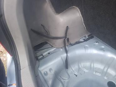 Mazda: Mazda 323: 2001 г., 2 л, Механика, Дизель — 8