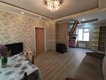 xirdalanda ev: Nərimanov rayonu, Məmməd Araz və Şəmsi Rəhimov küçələrinin — 4