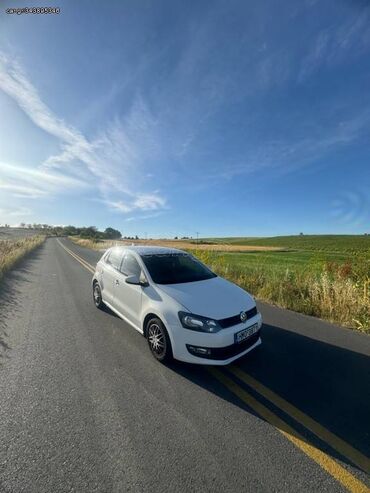 Volkswagen Polo: 1.2 l | 2013 year Hatchback