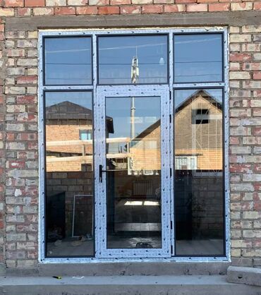 Готовые алюминиевые окна: Готовое алюминиевое окно, Тип окна: Витражные, Декоративные особенности: Другие особенности, Новый, Бесплатная установка, Без рассрочки — 6