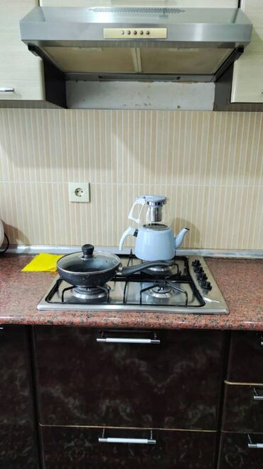 Uzunmüddətli kirayə mənzillər: Yasamal rayonu Nizami metrosu yaxınlığında 15 mərtəbənin 7 ci — 4