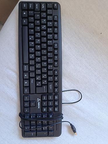 altos racunari: Komplet desktop računar sa monitorom i tastaturom - Kućište ComTrade — 4