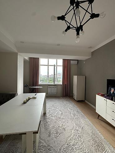 76: Сдаётся 2-комнатная квартира в районе КНУ 📍 Район КНУ 🏠 Площадь: 76 м² — 2