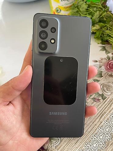 шоткам камера: Samsung Galaxy A73 5G, Б/у, 128 ГБ, цвет - Серый, 2 SIM — 2