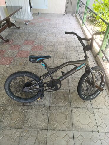 BMX велосипеды: BMX велосипед, Рама S (145 - 165 см), Б/у