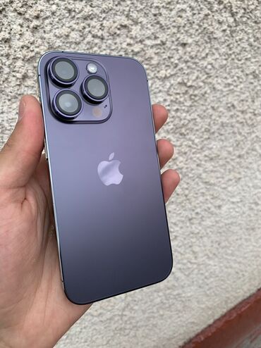 переходник на наушники айфон: IPhone 14 Pro, Б/у, 256 ГБ, Синий, Наушники, Зарядное устройство, Чехол, 88 %