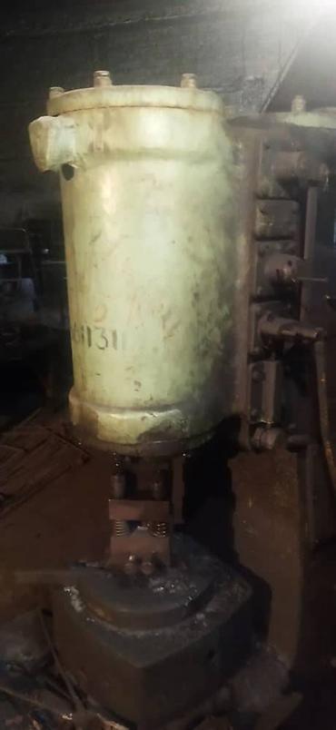 Другое оборудование для производства: Продаю станки по дереву, металлу; прессы: 4 итальянских станка по — 20