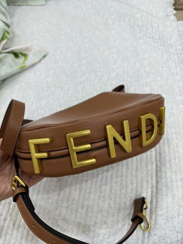 Башка сумкалар: Сумка Fendi