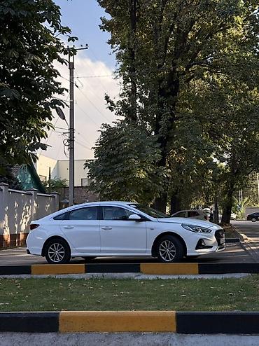 Продажа авто: Hyundai Sonata: 2020 г., 2 л, Автомат, Газ, Седан — 5