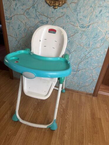 uwaq oturacagi: Mamalove firmasi uwaq yemek masasi. 50 man. Unvan Ehmedli