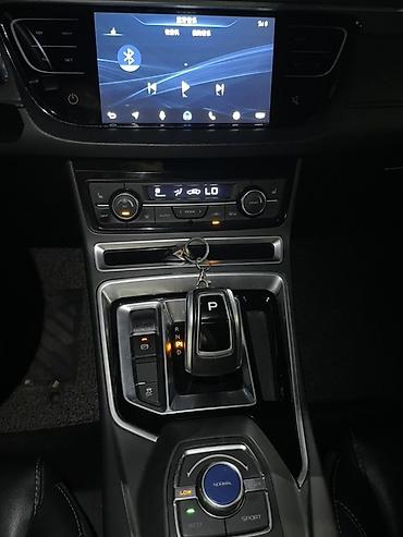 xpeng g3: Geely Emgrand EV: 2018 г., Автомат, Электромобиль, Седан — 6