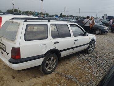 Volkswagen: Volkswagen Golf: 1995 г., 1.8 л, Механика, Бензин, Универсал