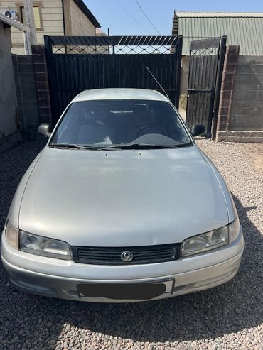 передвижные дома: Mazda 626: 1993 г., 1.8 л, Механика, Бензин, Хетчбек