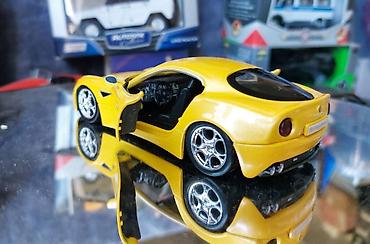 Avtomobil modelləri: Коллекционная модель ALFA ROMEO 8C Competizione Yellow 2007 Scale — 10