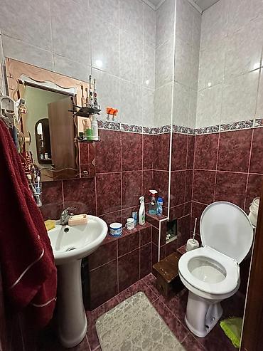 Продажа квартир: 4 комнаты, 60 м², 105 серия, 7 этаж, Косметический ремонт — 18