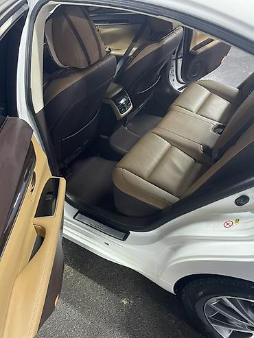 Lexus: Lexus ES: 2016 г., Гибрид, Седан — 10