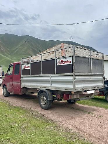 короткий спринтер: Грузовой бортовой автомобиль Mercedes-Benz Sprinter (двухрядная — 7