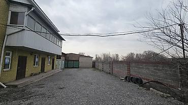 Продажа другой коммерческой недвижимости: Продаю 2 коммерческих объекта на соседних участках по трассе Бишкек- — 25