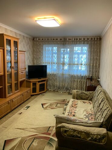 ищим квартира: 2 комнаты, 42 м², 104 серия, 2 этаж, Евроремонт