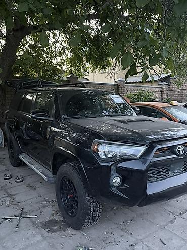Продажа авто: Toyota 4Runner: 2021 г., 4 л, Автомат, Бензин, Внедорожник — 5