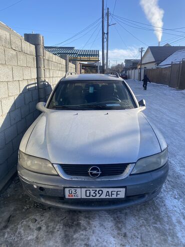 Opel: Opel Vectra: 1998 г., 2 л, Автомат, Бензин, Универсал