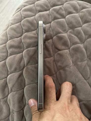 ayfon ekrani: IPhone 15 Pro, Natural Titanium, Face ID — 4
