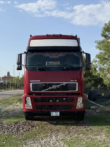 ас машина: Volvo : 2003 г., 4.6 л, Механика, Дизель