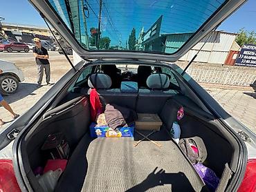 highlander 2: Toyota Avensis: 1999 г., 1.6 л, Механика, Бензин, Лифтбек — 8