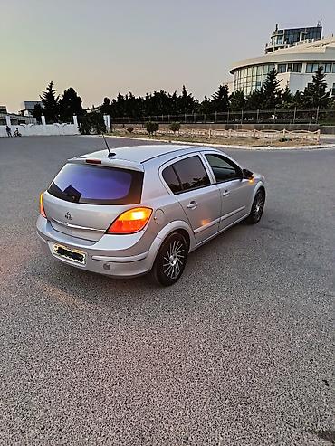 Opel: Opel Astra: 1.4 l | 2006 il Hetçbek — 5