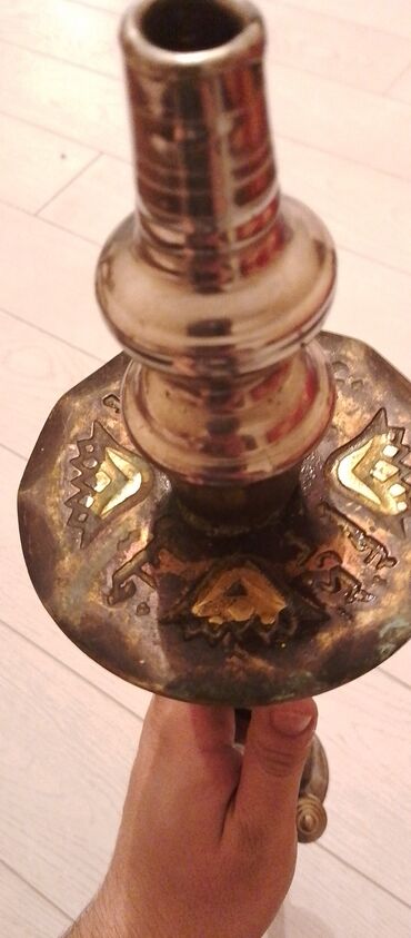 Qəlyan, vayp və aksesuarları: Qədim qəlyan aparatı tam işlək vəziyyətdə Üzərindəki naxışlar əl işi -da lalafo.az — 5 Qəlyan, vayp və aksesuarları: Qədim qəlyan aparatı tam işlək vəziyyətdə Üzərindəki naxışlar əl işi — 5