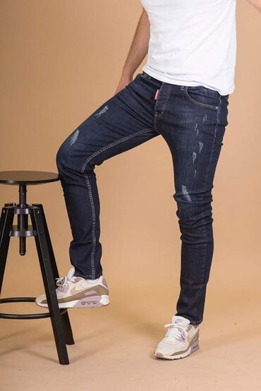 Farmerke: JEANS FARMARICE TOP KVALITET Cena 3200 dinara Brojevi 40 Dzeparke — 24