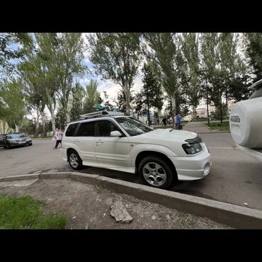 Subaru: Subaru Forester: 2002 г., 2 л, Автомат, Газ, Внедорожник