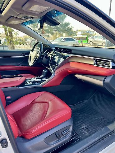 corolla 2022: Toyota Camry: 2018 г., Автомат, Бензин, Седан — 7