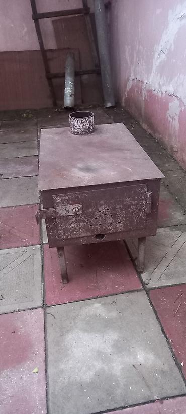 Metalkorpuslu odun sobası - Material: qalın poladdan hazırlanmış
