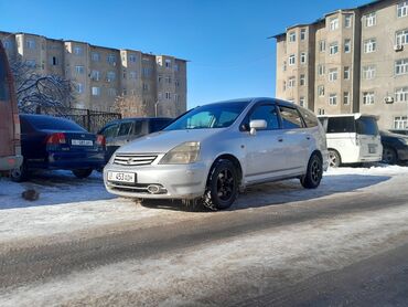 Honda: Honda Stream: 2002 г., 2 л, Автомат, Бензин, Минивэн